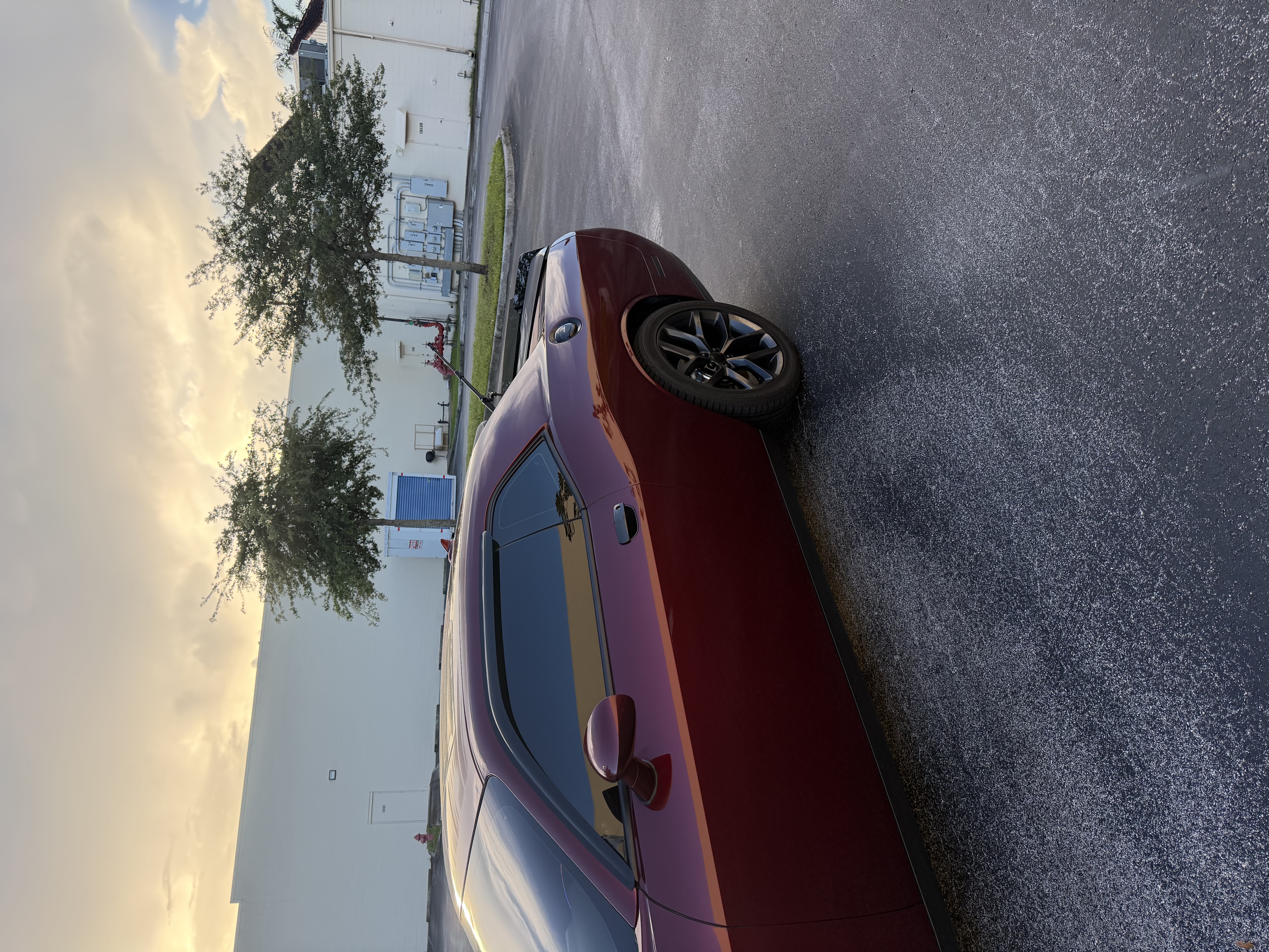 Used 2019 Dodge Challenger GT w/ Plus Package RWD image 8