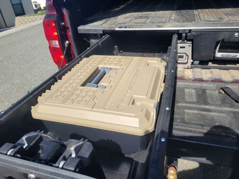 Used 2016 Chevrolet Silverado 2500 LTZ w/ Duramax Plus Package image 2