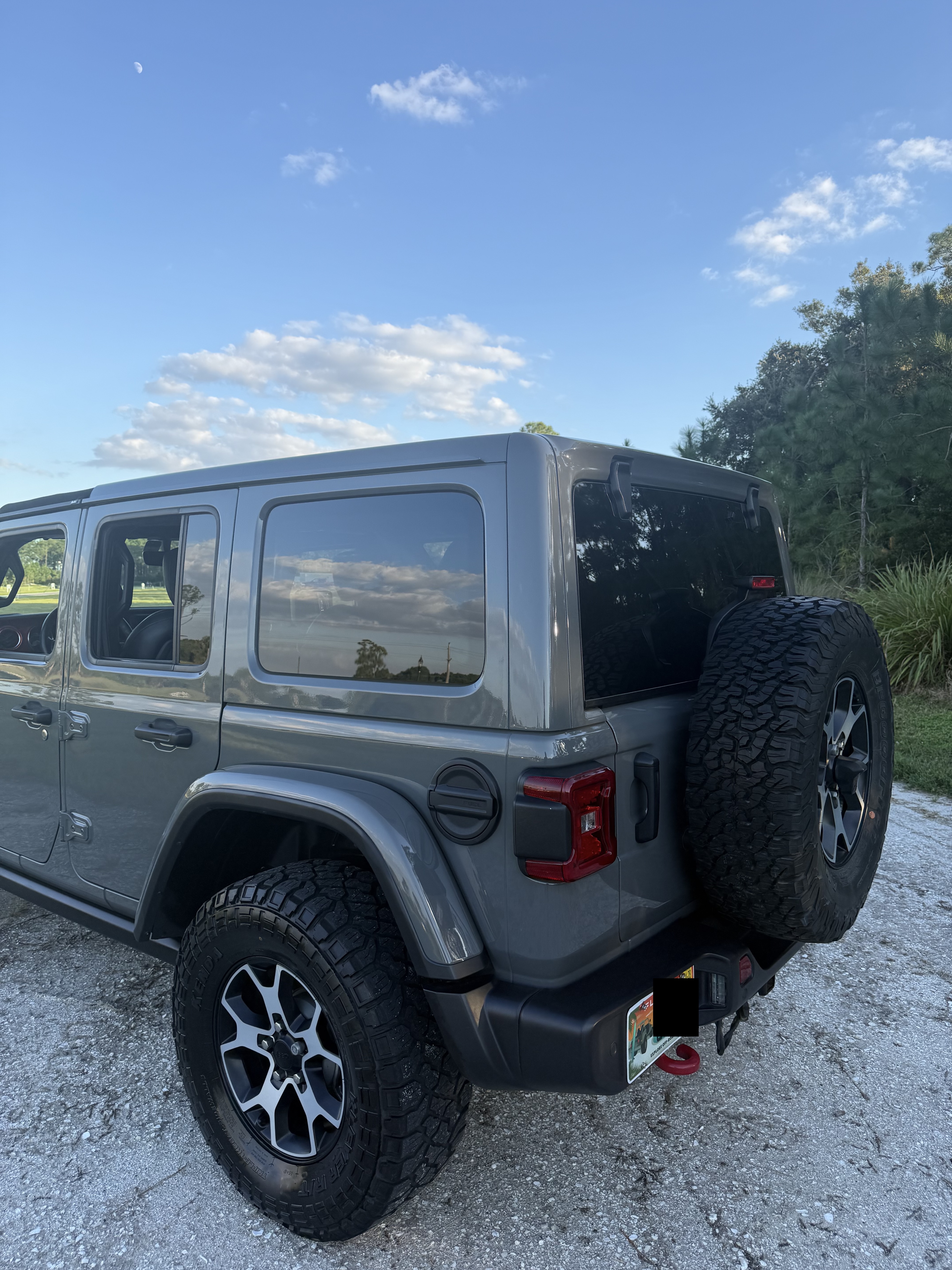 Used 2021 Jeep Wrangler Unlimited Rubicon AWD/4WD image 4