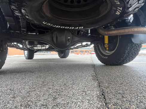 Used 2011 Toyota Tundra 4x4 CrewMax w/ TRD Off-Road Pkg image 8