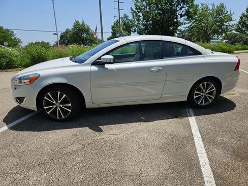 Used 2013 Volvo C70 T5 FWD image 10