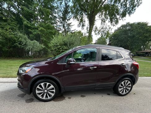 Used 2017 Buick Encore Essence AWD/4WD image 26
