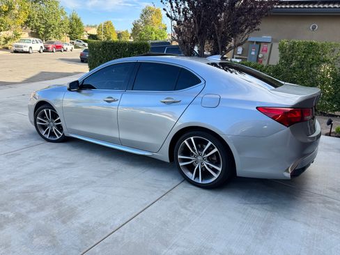 Used 2020 Acura TLX V6 w/ Technology Package FWD image 2