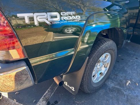 Used 2013 Toyota Tacoma 4x4 Access Cab V6 w/ TRD Off-Road Pkg image 20