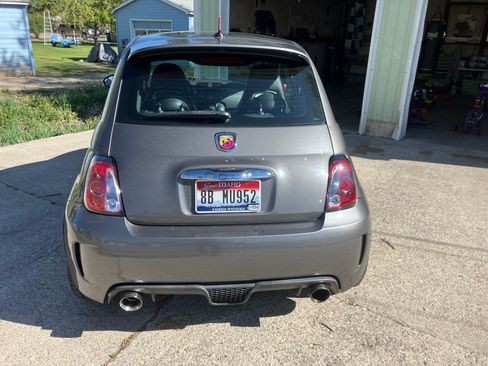 Used 2013 FIAT 500 Abarth w/ Comfort/Convenience Group FWD image 5