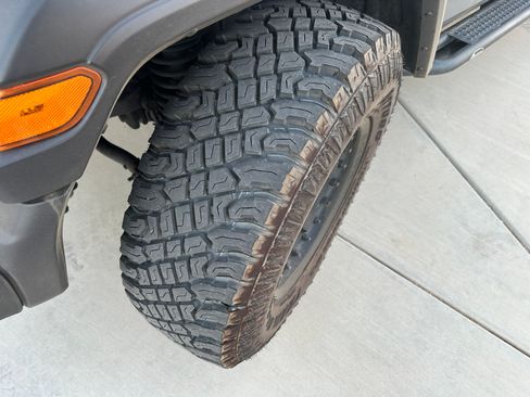 Used 2020 Jeep Wrangler Unlimited Sport S image 2