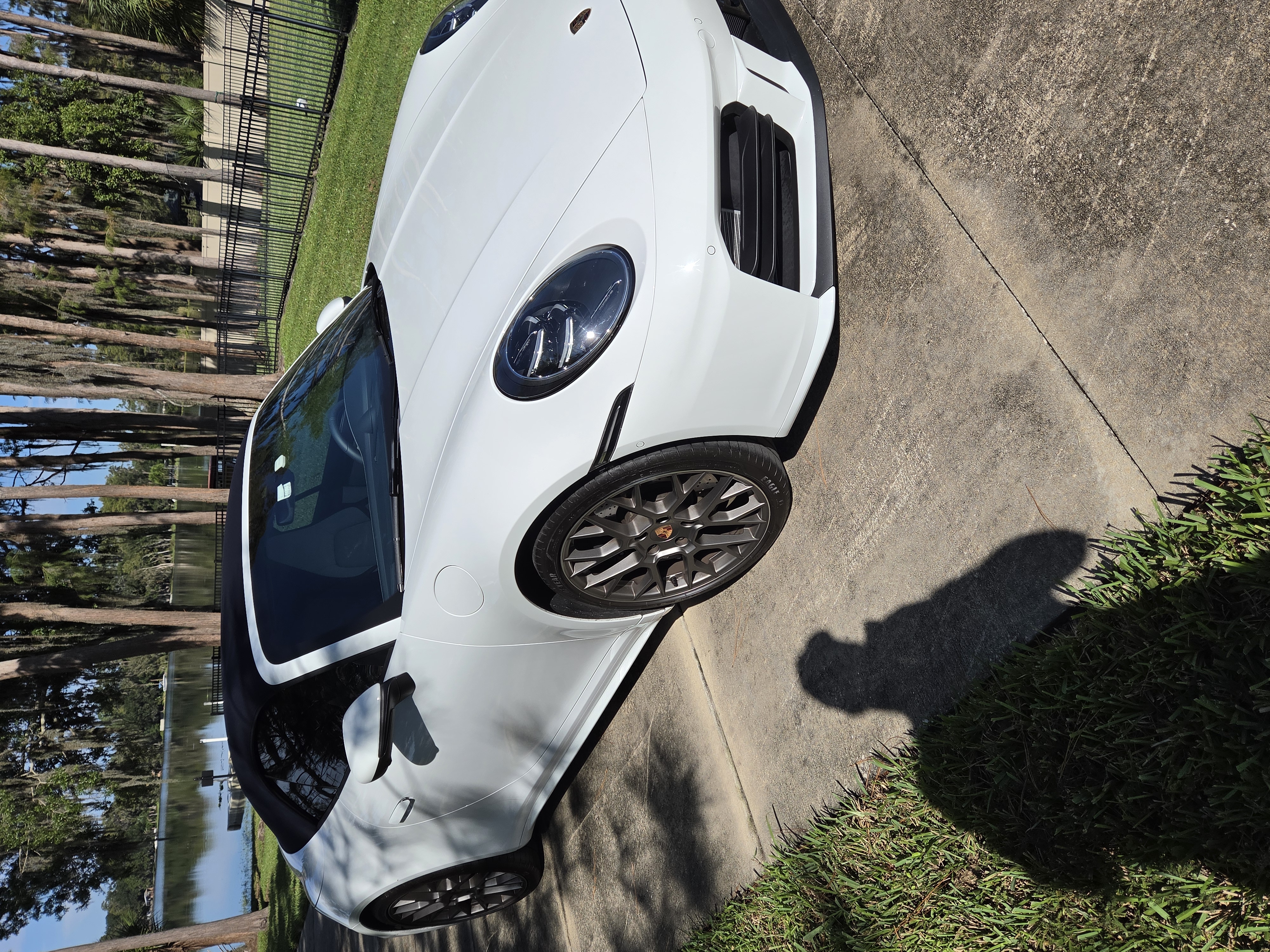 Used 2026 Porsche 911 Carrera RWD image 6