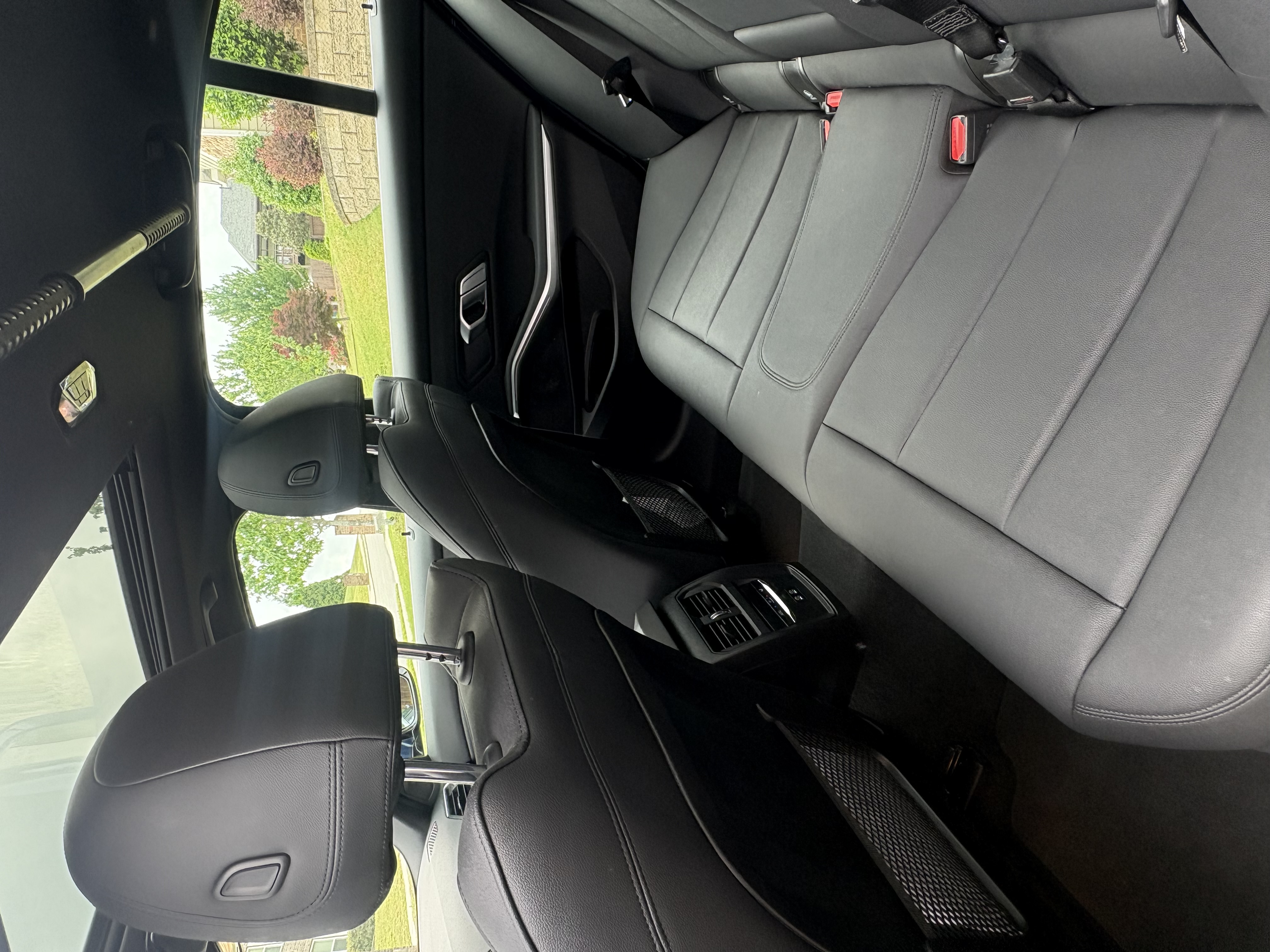 Used 2021 BMW 330i Sedan w/ Premium Package RWD image 14