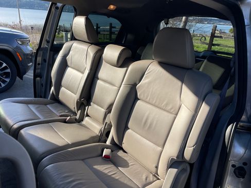 Used 2012 Honda Odyssey EX-L image 9