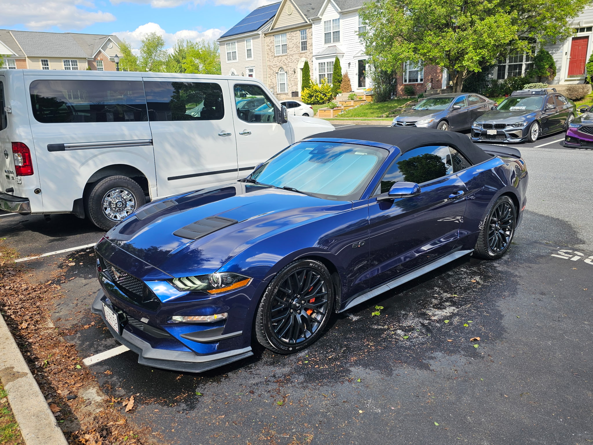Used 2019 Ford Mustang GT Premium w/ GT Performance Package RWD image 2
