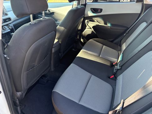 Used 2020 Hyundai Kona SEL image 8