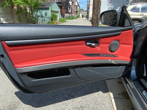 Used 2011 BMW 328i Convertible RWD image 12