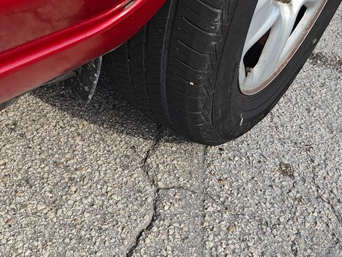 Used 2011 Toyota RAV4 2WD w/ Base L4 Extra Value Pkg image 14