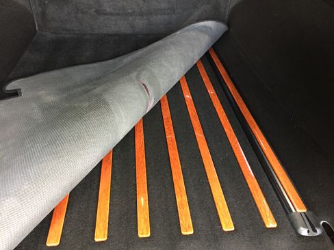 Used 2004 Chevrolet SSR w/ Preferred Equipment Group image 4