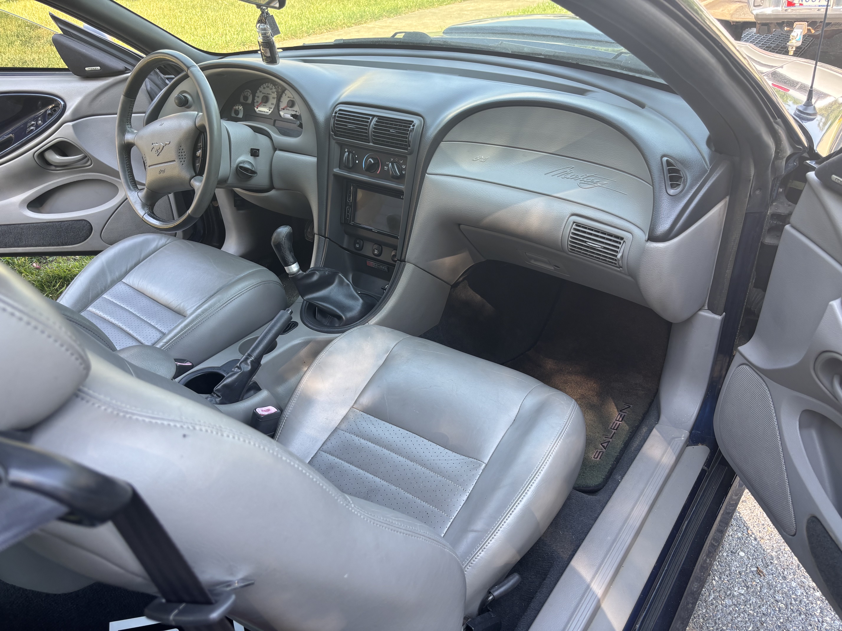 Used 2002 Ford Mustang GT Premium RWD image 9