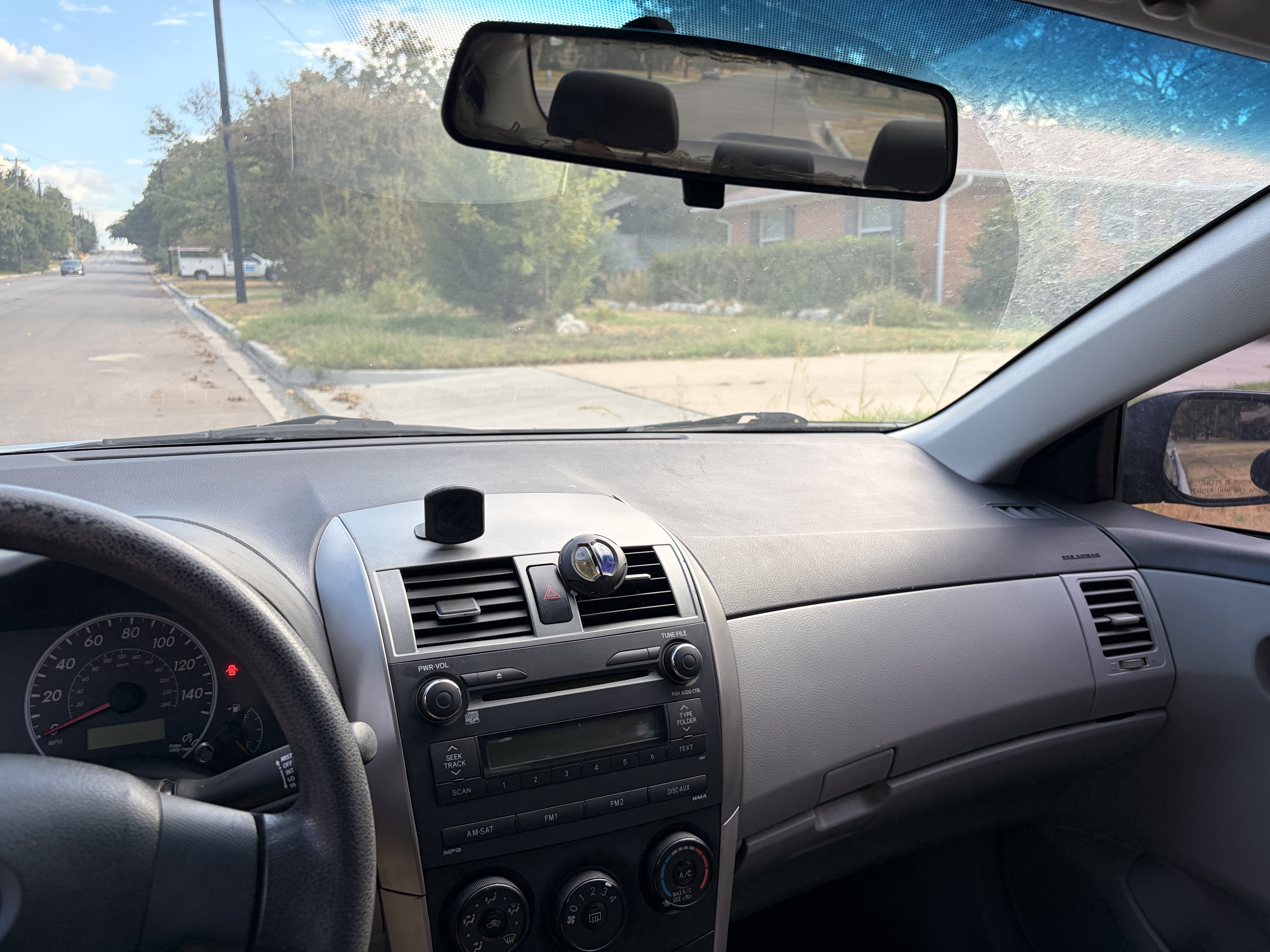 Used 2013 Toyota Corolla L FWD image 12