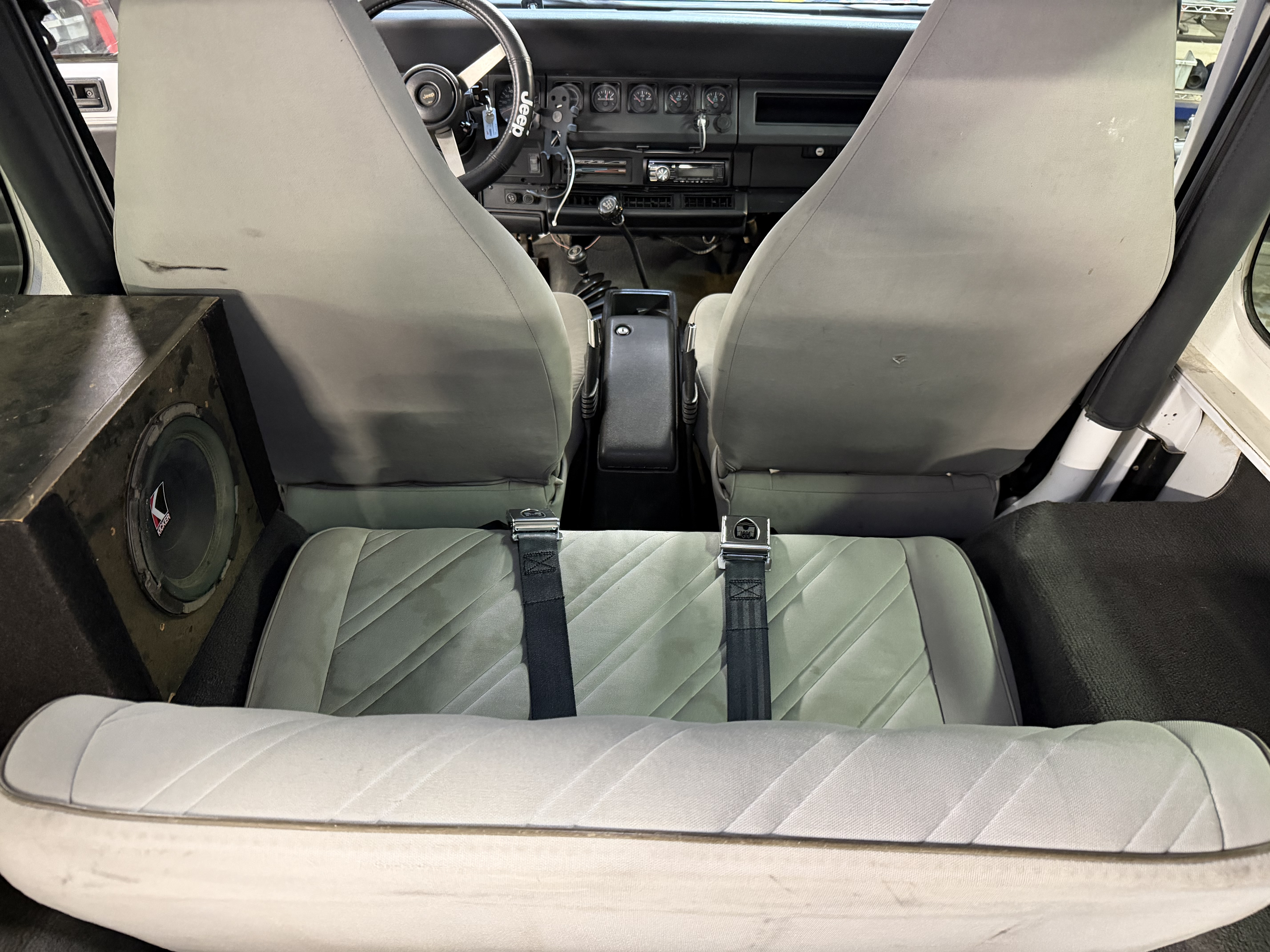 Used 1994 Jeep Wrangler SE AWD/4WD image 36