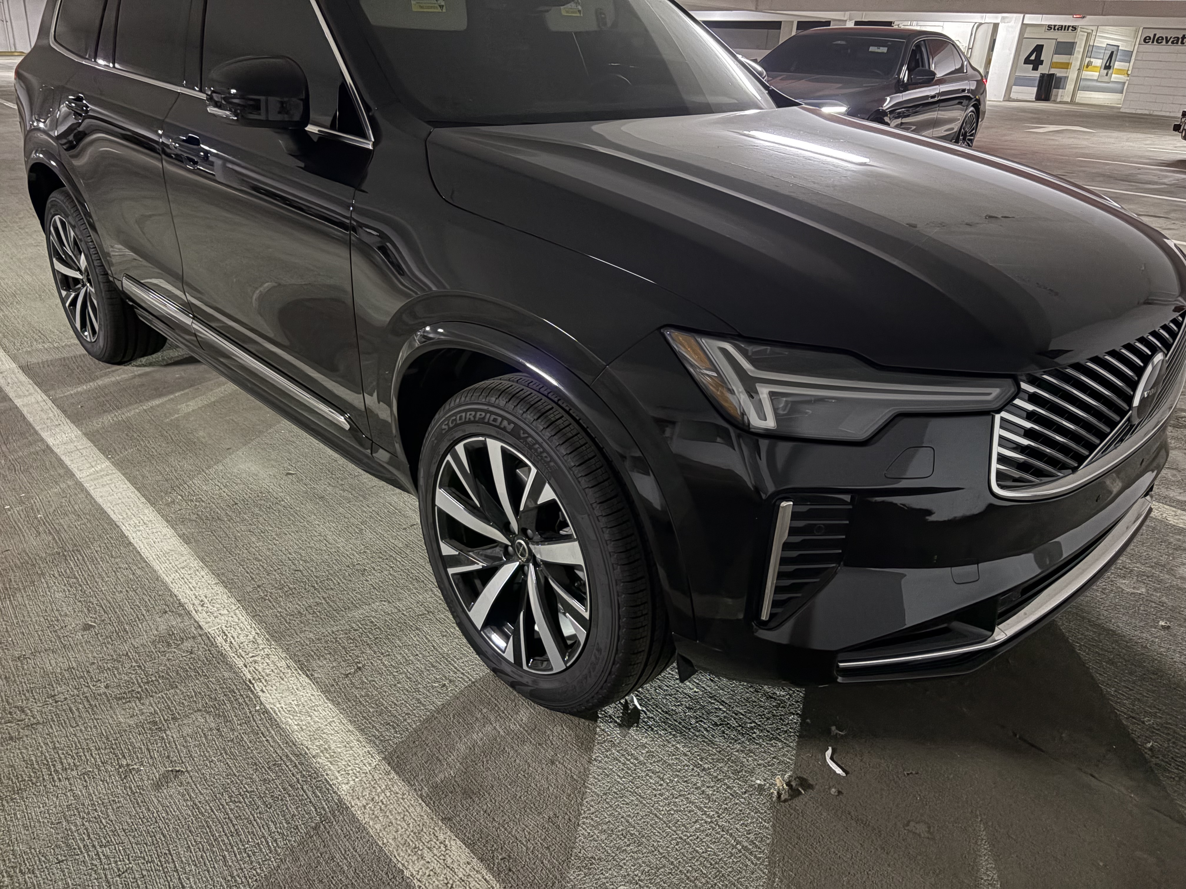 Used 2026 Volvo XC90 B5 Core AWD/4WD image 10
