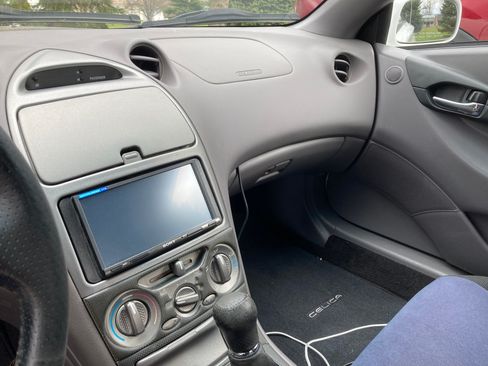 Used 2001 Toyota Celica GT-S image 11