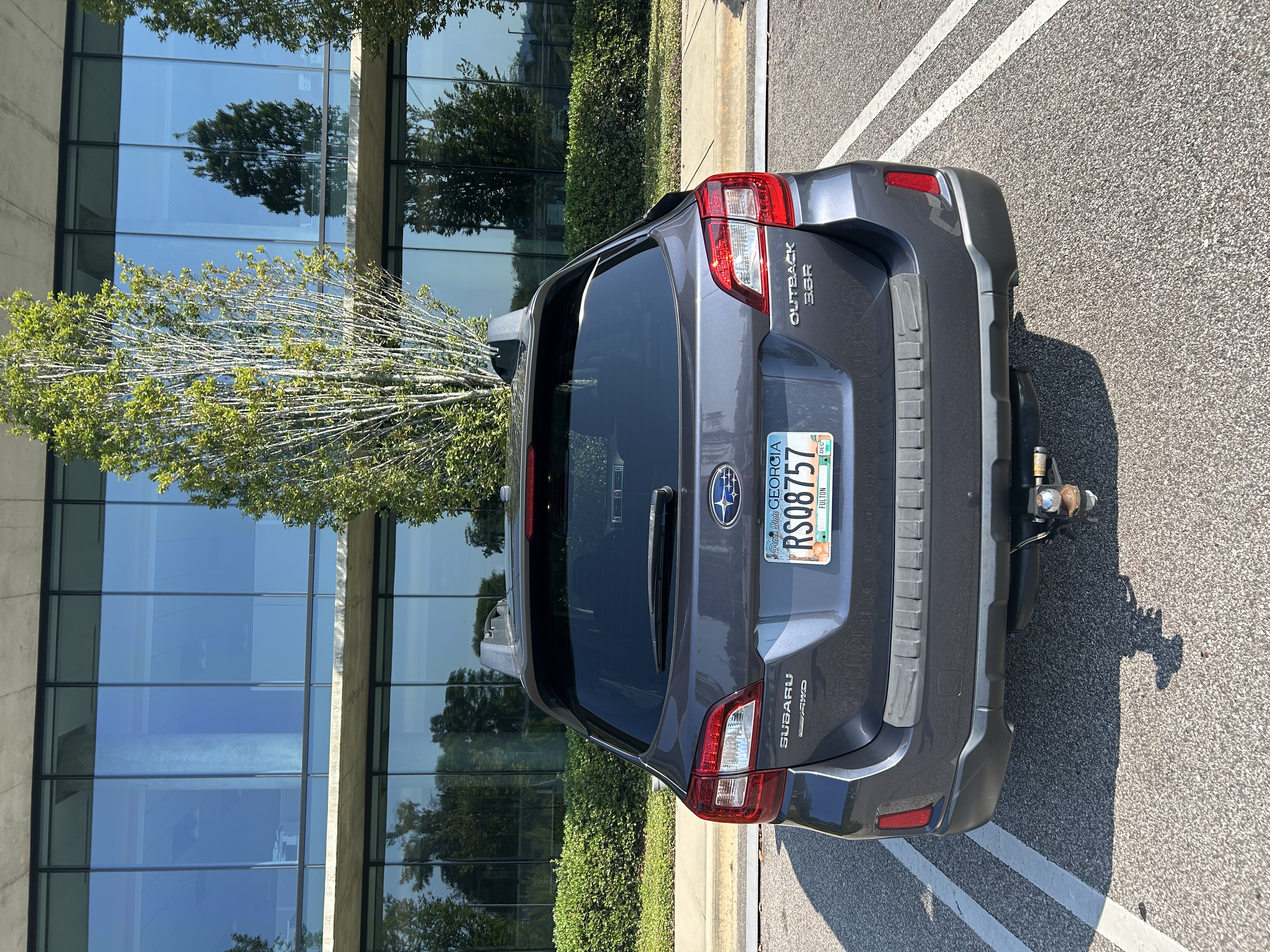 Used 2015 Subaru Outback 3.6R Limited AWD/4WD image 5