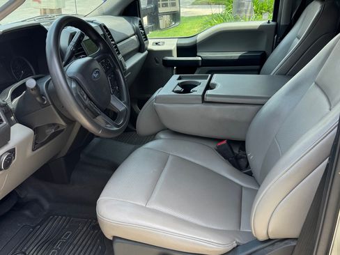 Used 2020 Ford F350 XL w/ STX Appearance Package AWD/4WD image 2
