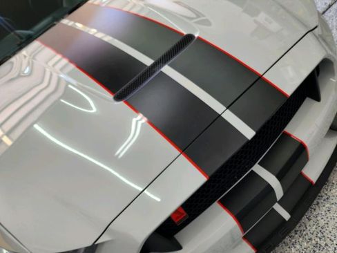 Used 2017 Ford Mustang Shelby GT350R w/ GT350R Equipment Group 920A image 4