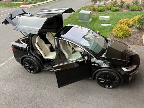 Used 2021 Tesla Model X Long Range AWD/4WD image 10