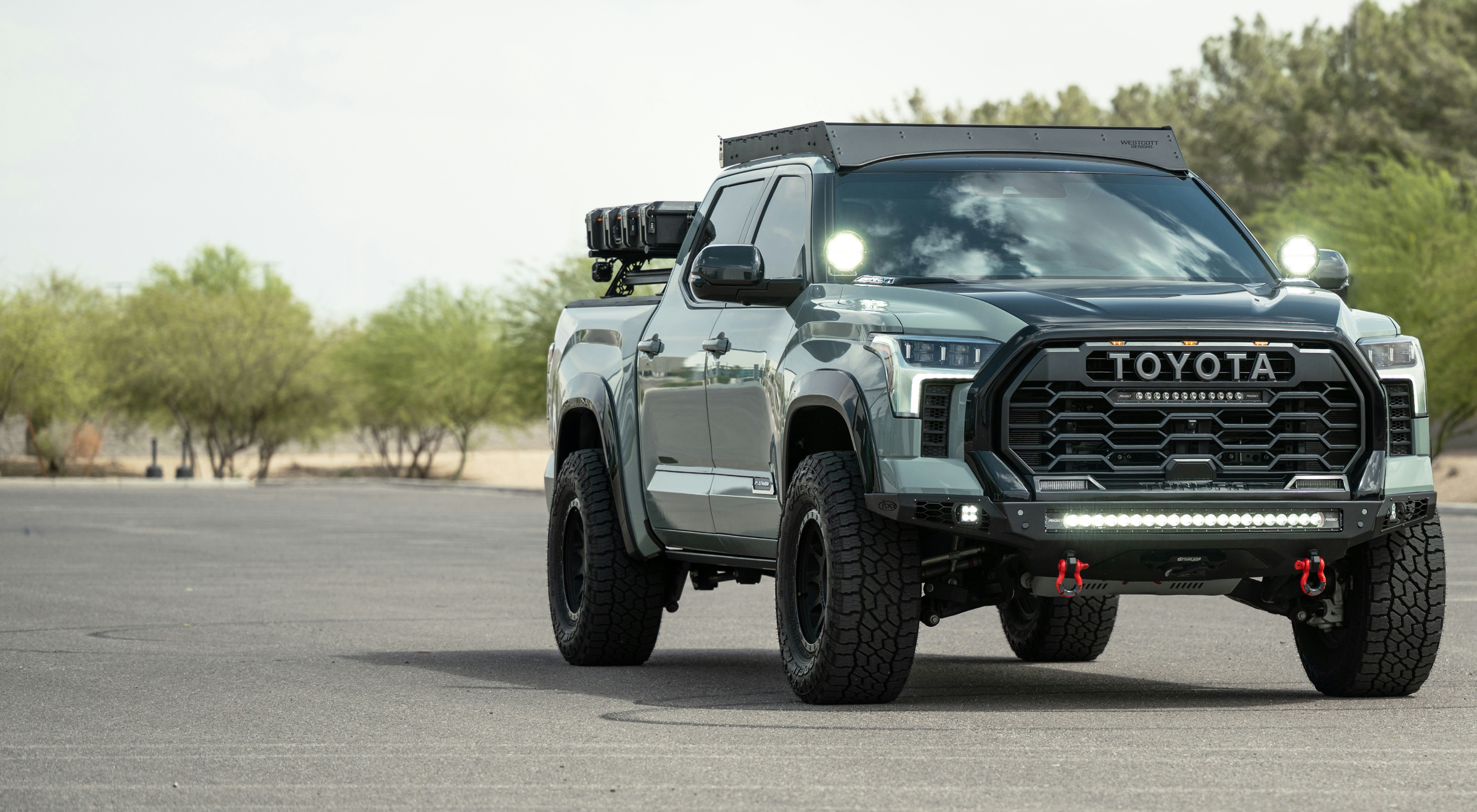 Used 2024 Toyota Tundra Platinum AWD/4WD image 5