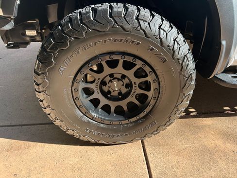 Used 2019 Ford F150 Raptor w/ Equipment Group 802A Luxury AWD/4WD image 13