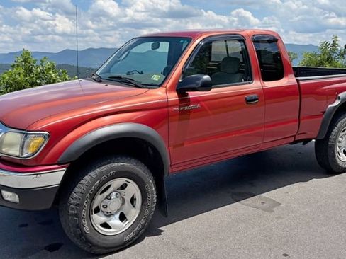 Used 2002 Toyota Tacoma 4x4 Xtracab w/ SR5 Pkg w/ Chrome Pkg image 25