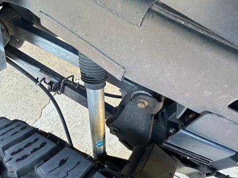 Used 2018 RAM 2500 Tradesman w/ Chrome Appearance Group image 11