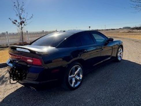 Used 2014 Dodge Charger R/T w/ Wheels & Tunes Group image 1