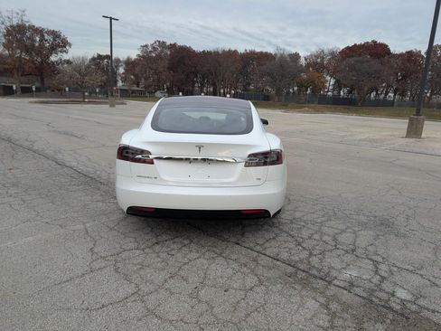 Used 2017 Tesla Model S 75 image 6