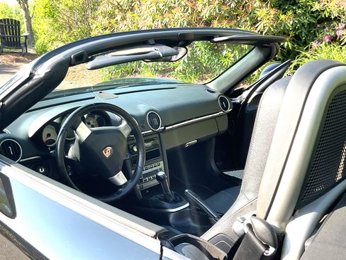 Used 2006 Porsche Boxster S image 11