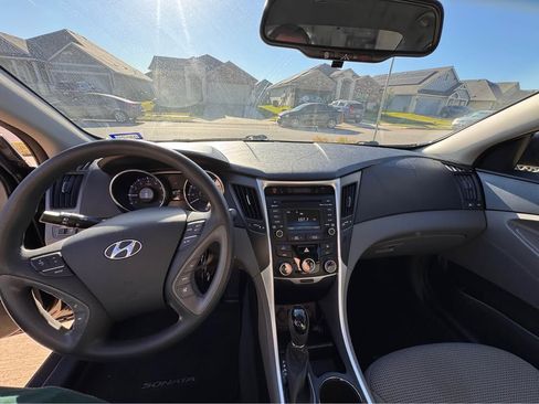 Used 2014 Hyundai Sonata GLS w/ Popular Equipment Group 2 image 10