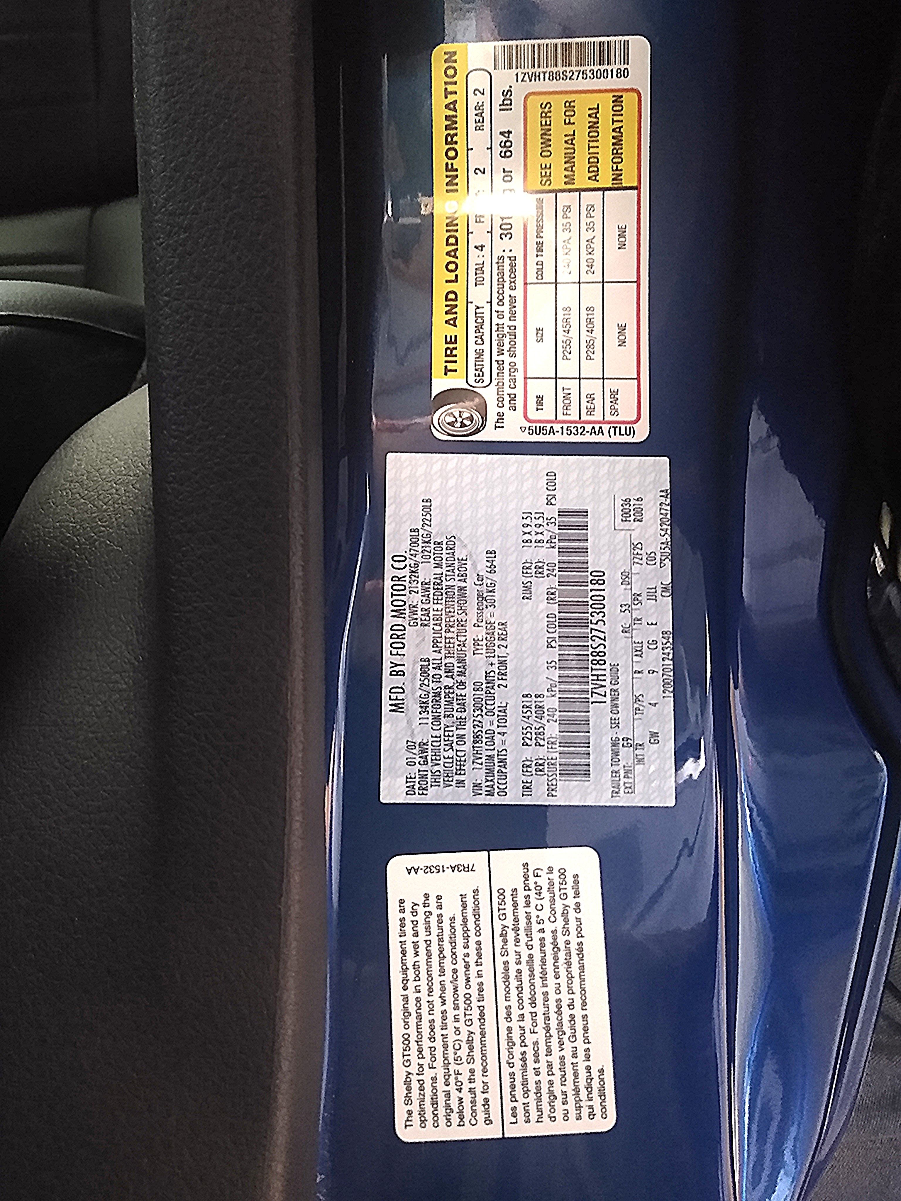 Used 2007 Ford Mustang Shelby GT500 RWD image 32