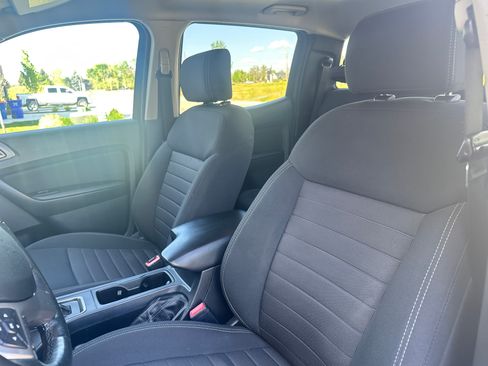Used 2019 Ford Ranger XLT w/ Black Appearance Package AWD/4WD image 9