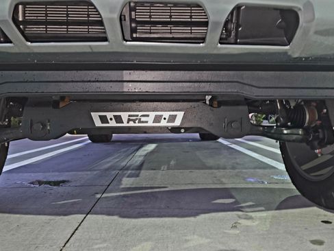 Used 2022 Chevrolet Silverado 1500 High Country w/ Technology Package image 28