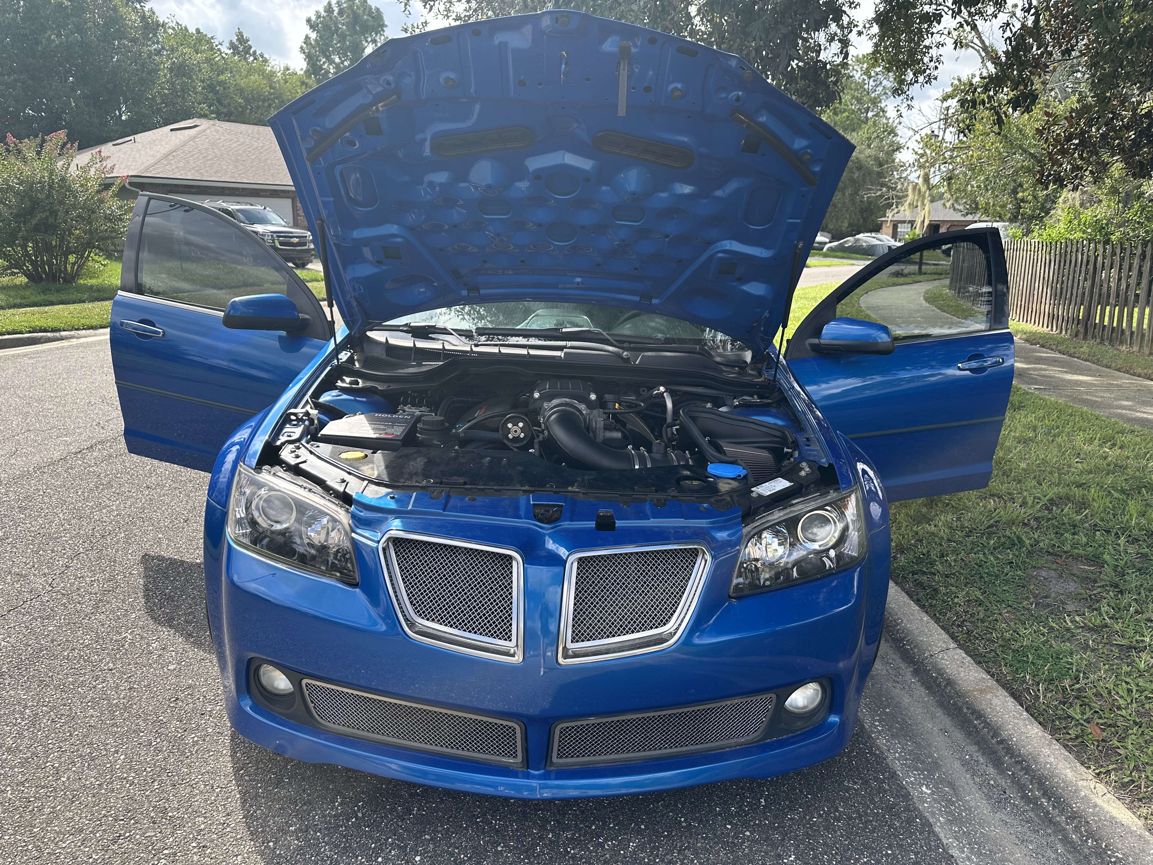 Used 2009 Pontiac G8 GT w/ Premium Package RWD image 1