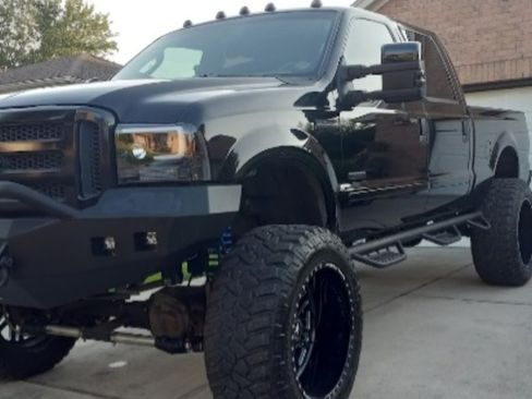 Used 2005 Ford F250 Lariat image 6