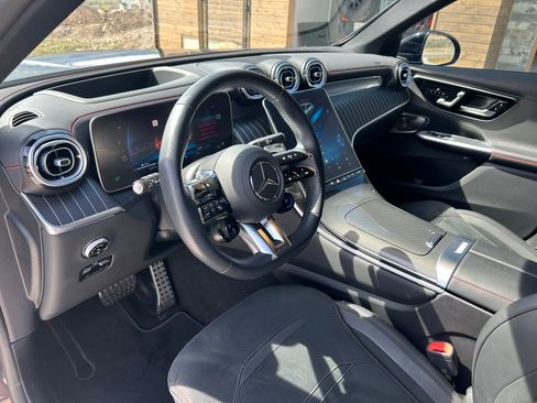 Used 2024 Mercedes-Benz GLC 43 AMG 4MATIC image 12