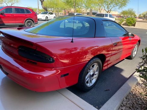 Used 1993 Chevrolet Camaro Z28 image 6