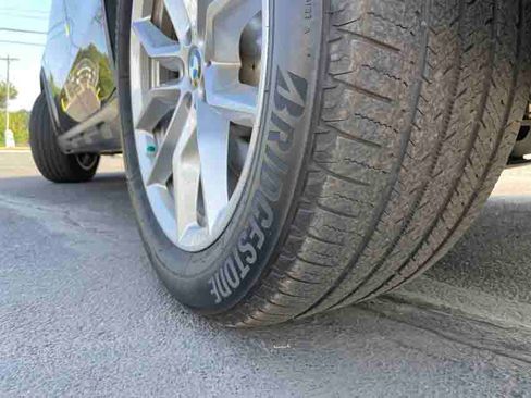 Used 2019 BMW X5 xDrive40i w/ Luxury Seating Package image 25