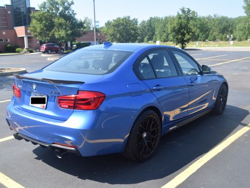 Used 2016 BMW 340i xDrive Sedan AWD/4WD image 2