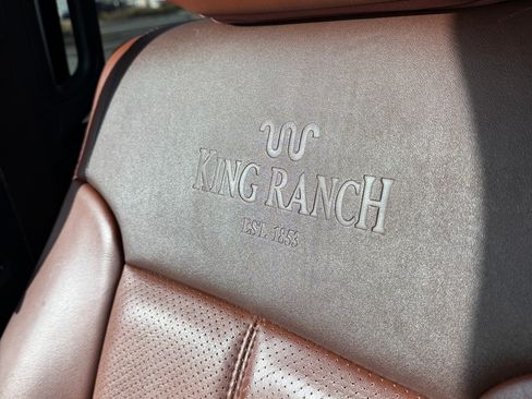 Used 2013 Ford F350 King Ranch w/ King Ranch w/Chrome Pkg image 24