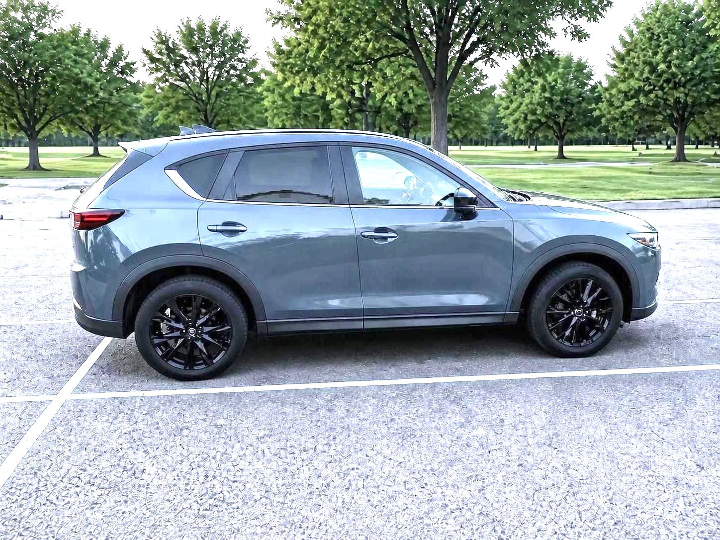 Used 2022 MAZDA CX-5 Carbon Edition AWD/4WD image 4