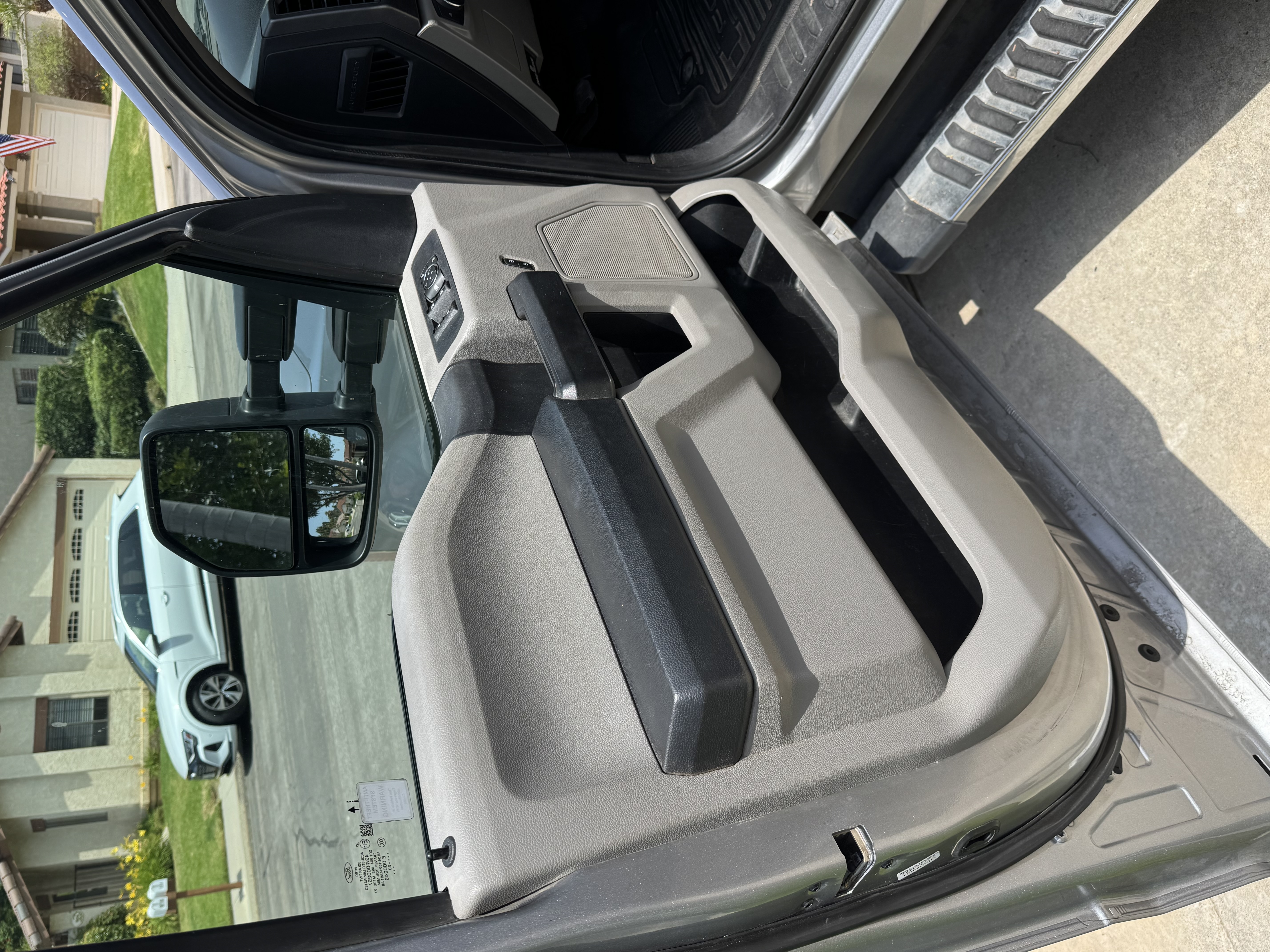 Used 2020 Ford F350 XL w/ STX Appearance Package AWD/4WD image 4