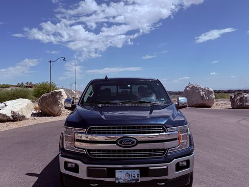 Used 2020 Ford F150 Lariat AWD/4WD image 2
