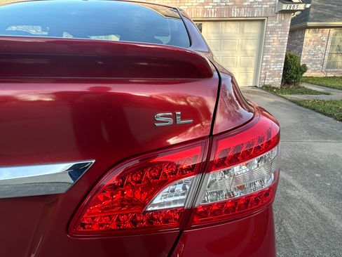 Used 2014 Nissan Sentra SL w/ Premium Package image 6