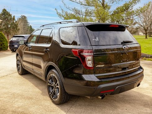 Used 2015 Ford Explorer Sport w/ Equipment Group 401A image 6